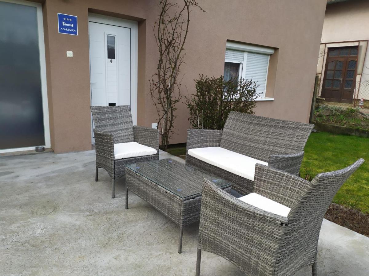 Apartman Hd Джяково Экстерьер фото