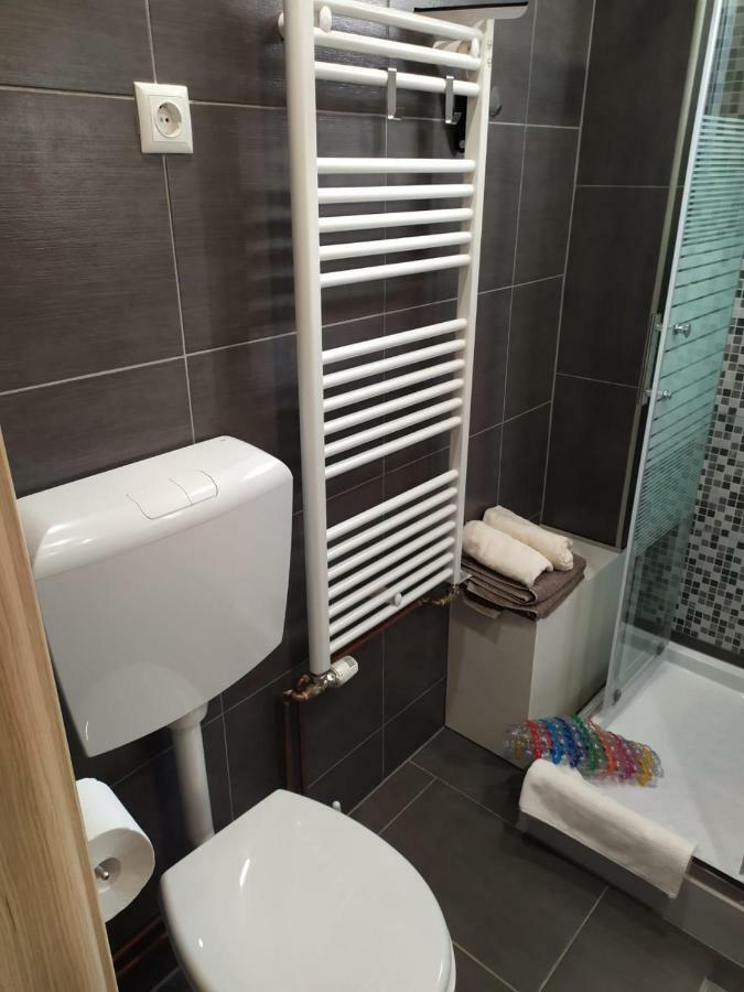 Apartman Hd Джяково Экстерьер фото